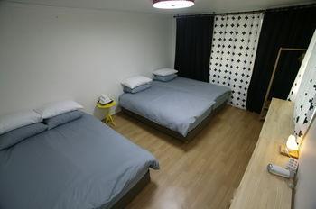 Hotel Ro&jo House 2*